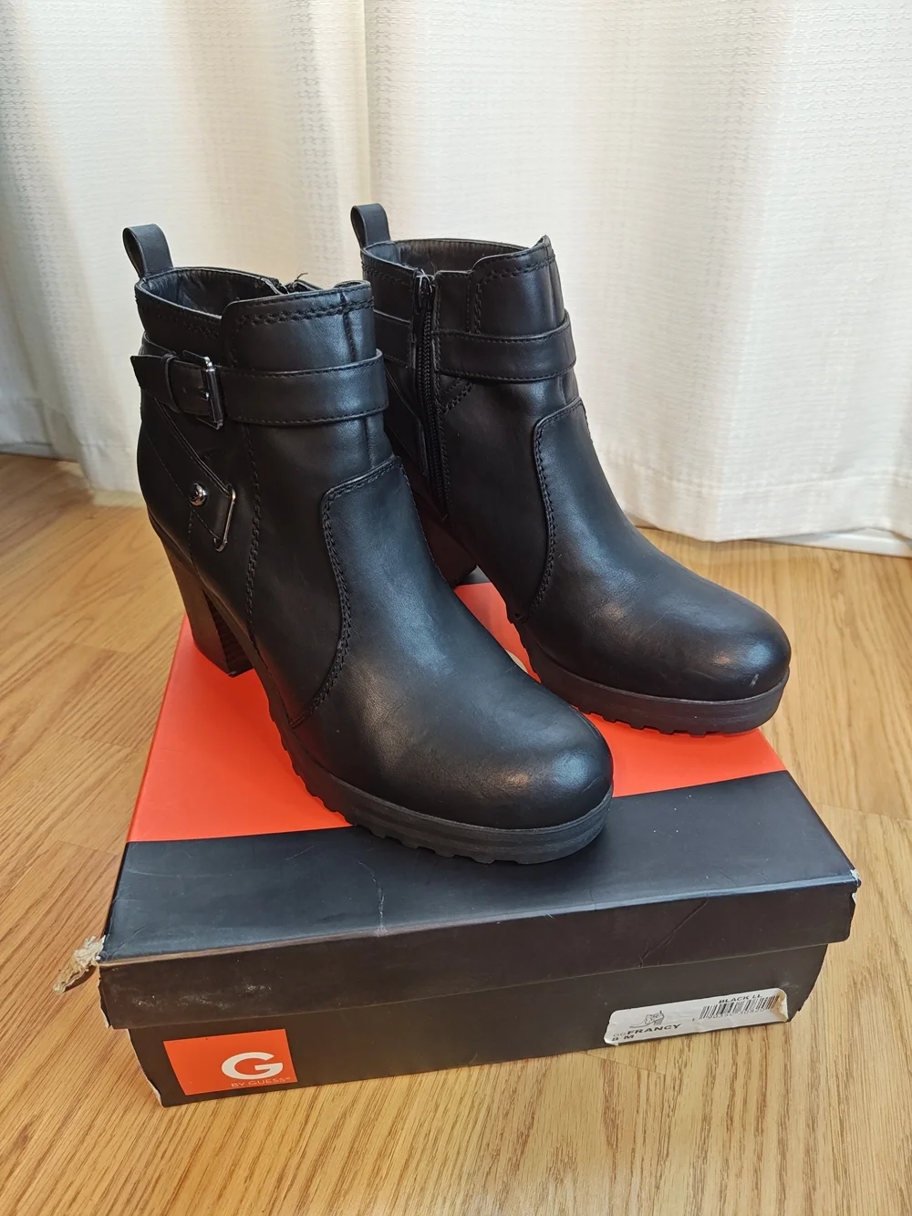 G by GUESS Francy Black Moto Ankle Boots Block Heel Lug Sole Size 8
